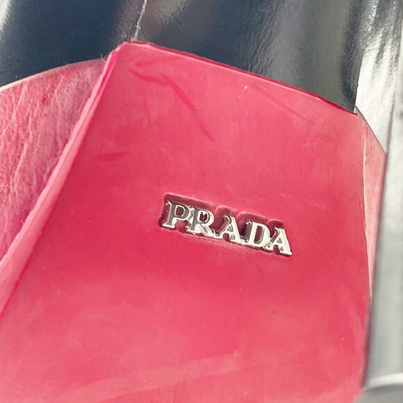 Iconic Runway 2012 Prada Black & Red Rubber Cap Toe Mary Jane Heel size IT 40 - Picture 14 of 14